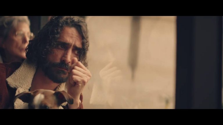 Sulle nuvole, il trailer dell’esordio registico di Tommaso Paradiso