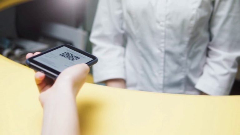 Covid, esenzione vaccino dal 28/2 obbligatoria in digitale