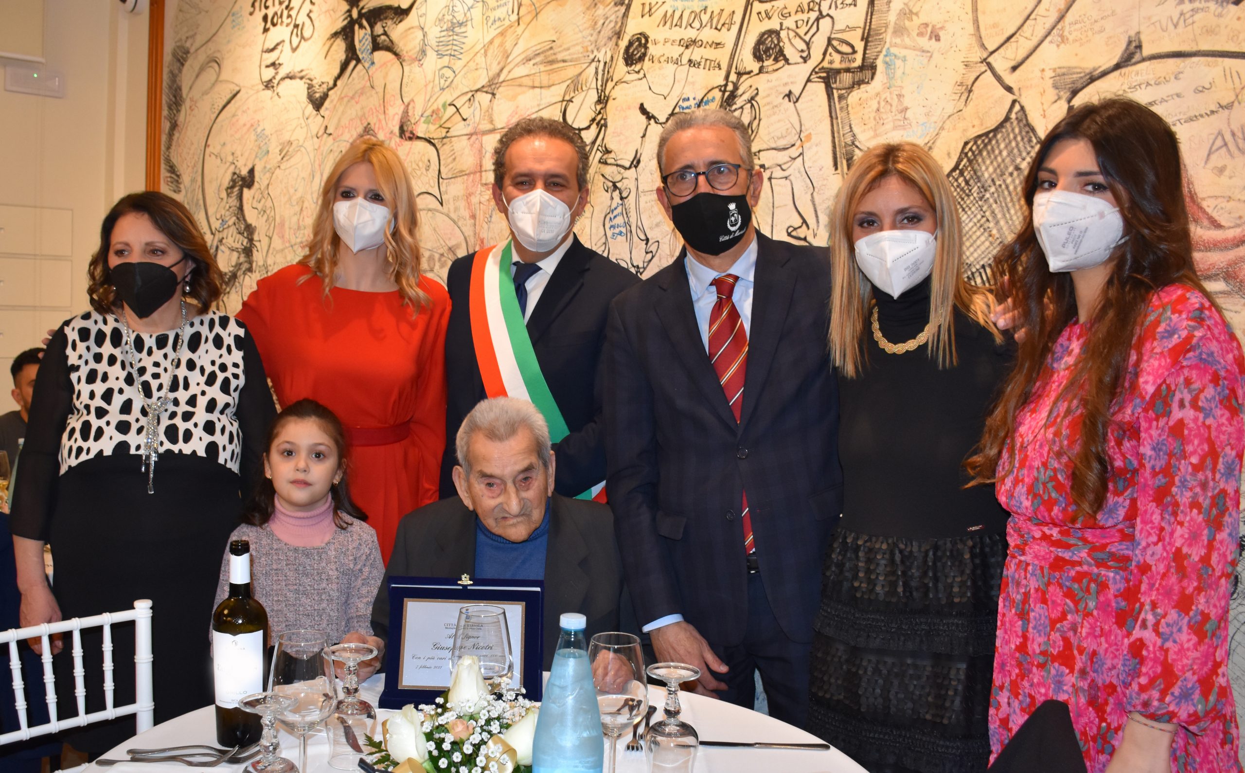 Il marsalese Giuseppe Romualdo Nicotri spegne 100 candeline, attraversò lo Stretto a nuoto