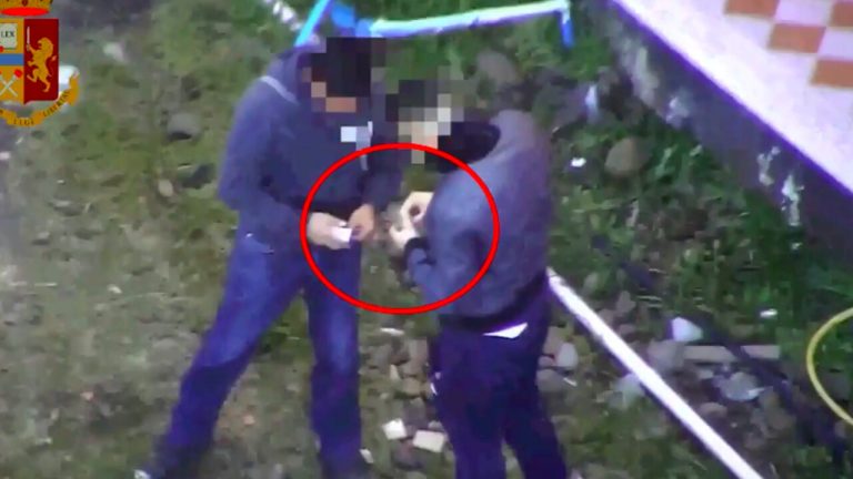 Mafia, droga e armi: arresti nel catanese. C’è anche un 26enne di Castelvetrano