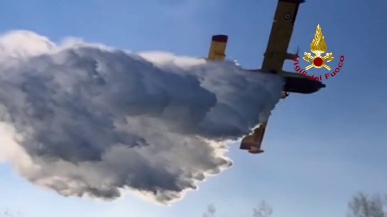 Incendi, Varese: ancora focolòai residui su Monte Morone