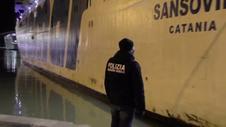 Immigrazione clandestina e omicidio, sei fermati a Lampedusa