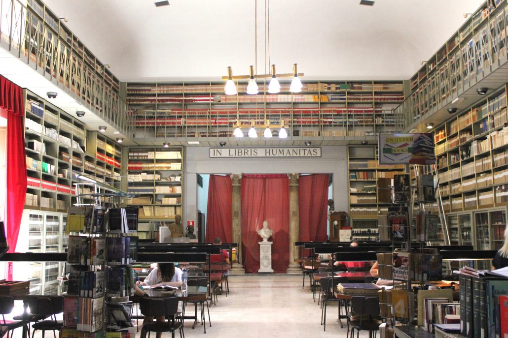 La Biblioteca Fardelliana aderisce a MLOL. Cos’è l’edicola digitale