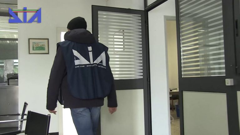 Mafia e rifiuti in Sicilia, maxi confisca per l’imprenditore ragusano Giovanni Donzelli