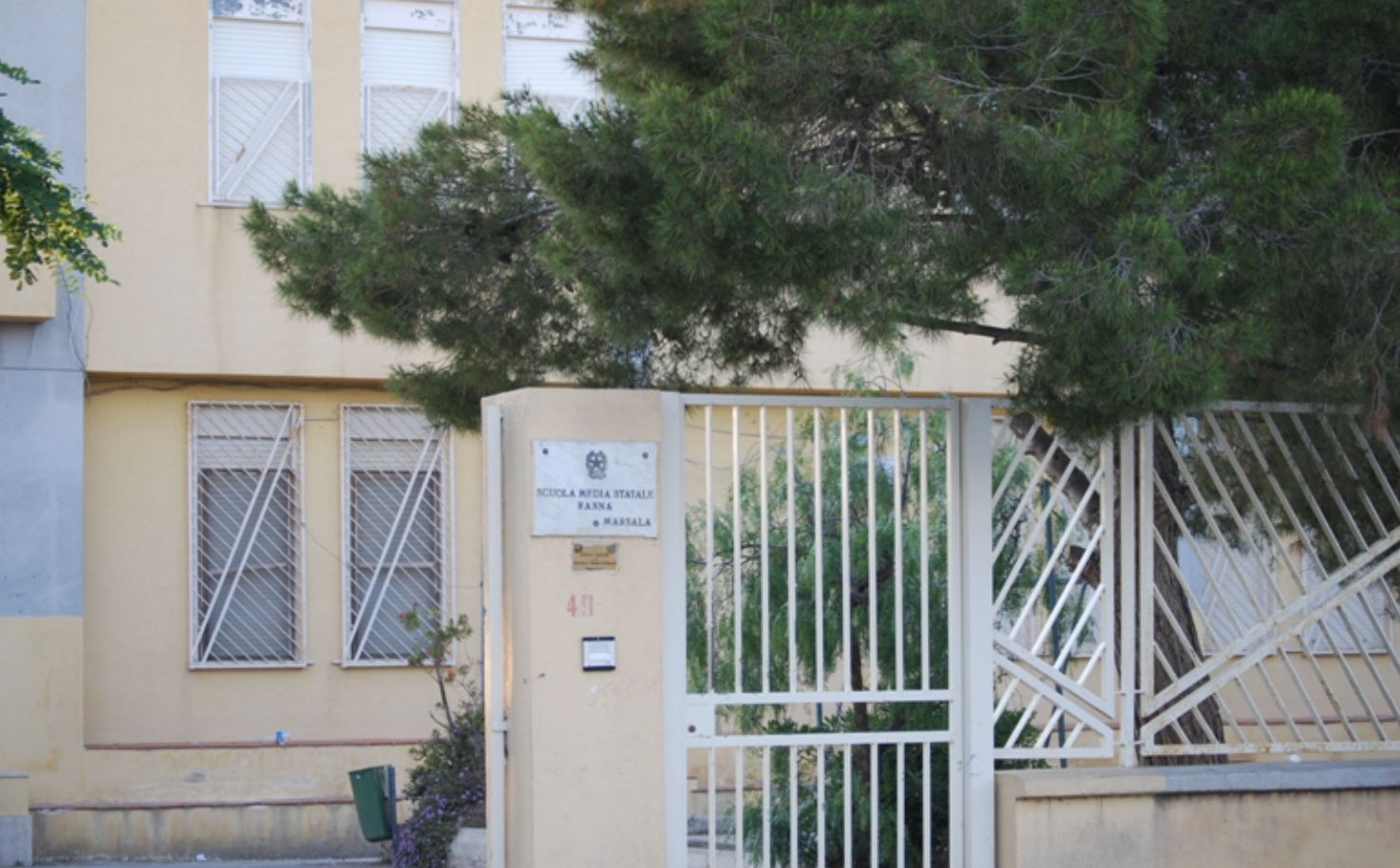 La Scuola San Leonardo di Marsala potrà far nascere un campo sportivo