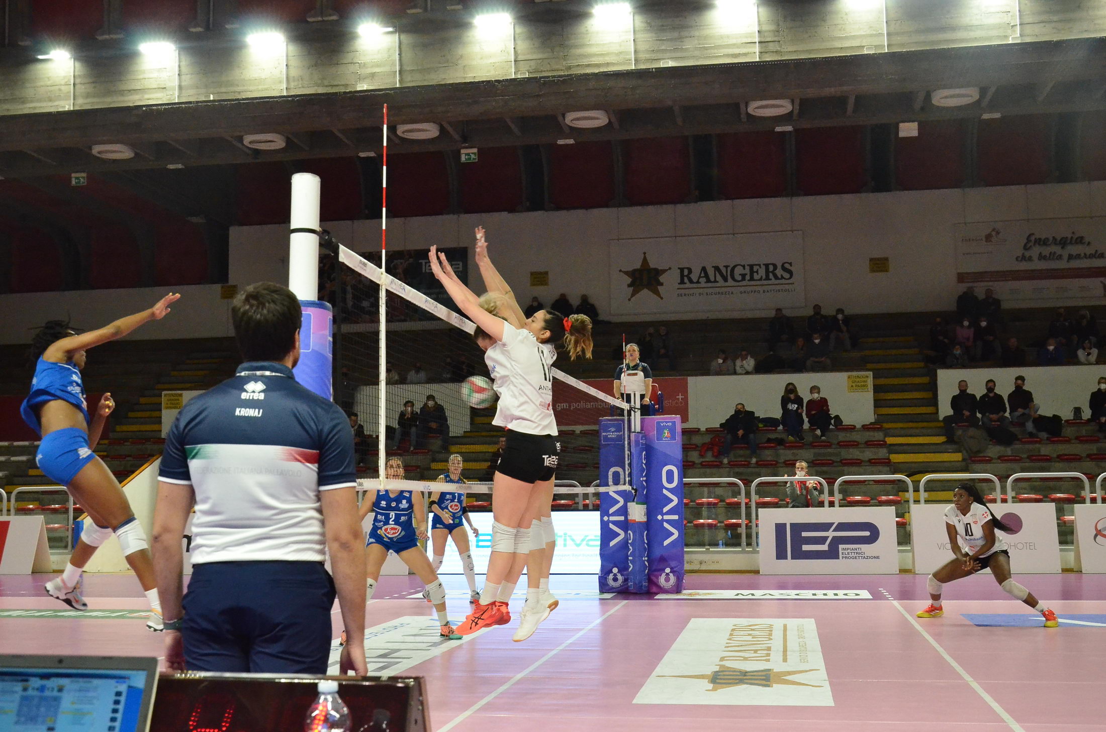 A2 Pool Salvezza: la Sigel Marsala espugna Vicenza al quinto set