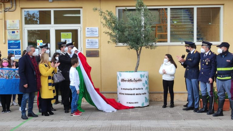 La memoria vive negli studenti, alla “De Gasperi” riflessione sulle vittime della mafia