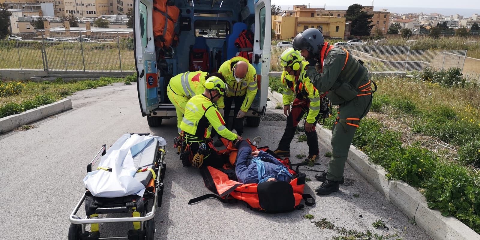 Militari da Birgi in volo fino a Mozia per salvare una donna ferita