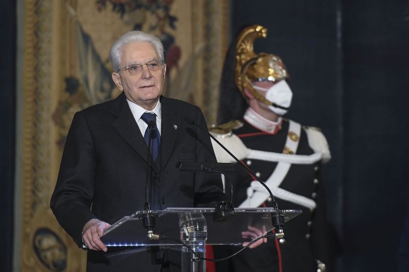 Ucraina, Mattarella “Dalla Russia inaccettabile aggressione”