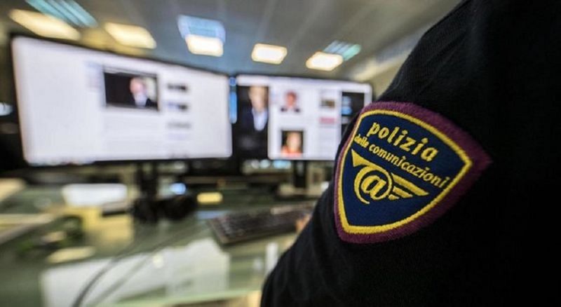 Pedopornografia online, arrestato 49enne nel Catanese