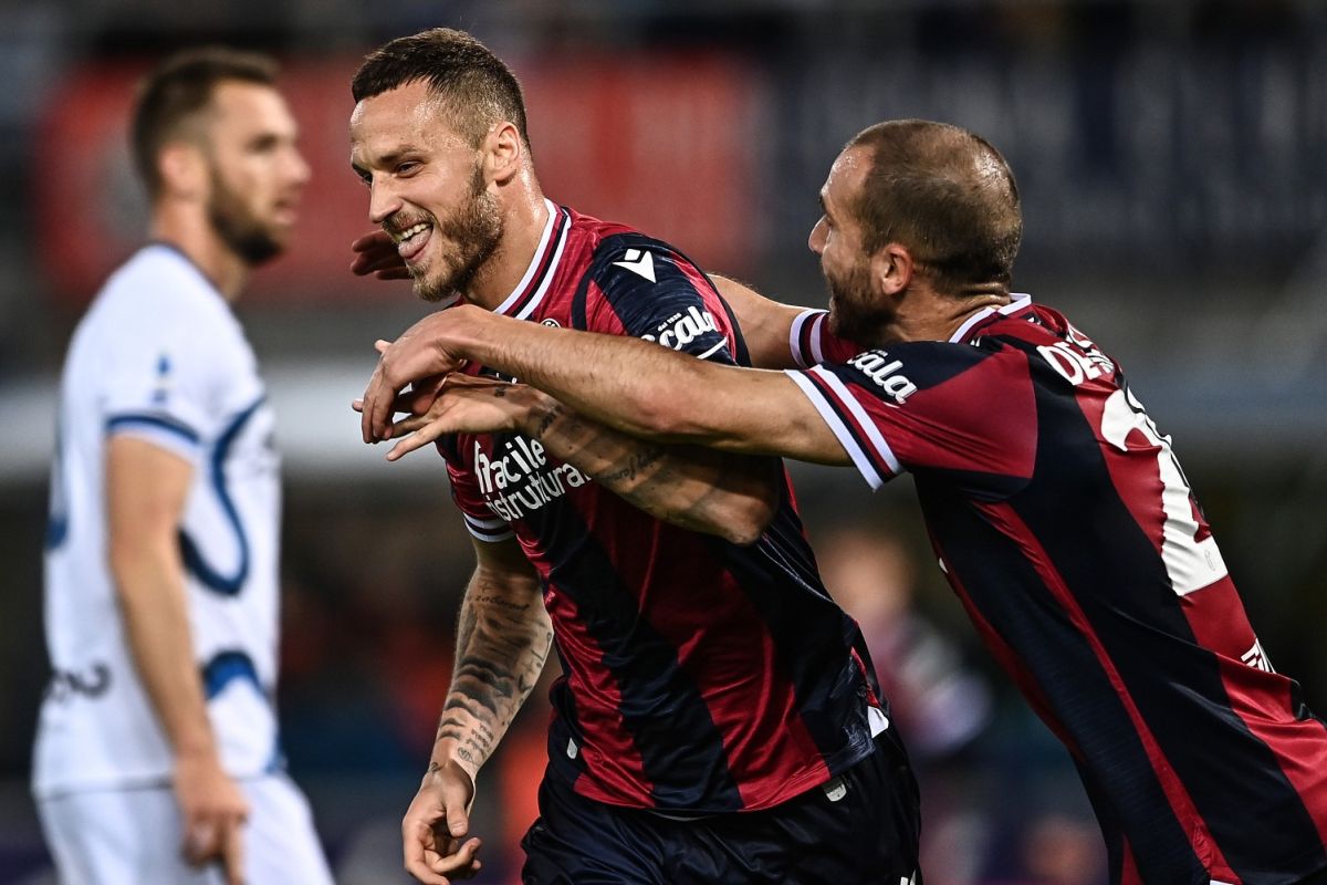 Errore di Radu, l’Inter cede 2-1 in casa del Bologna