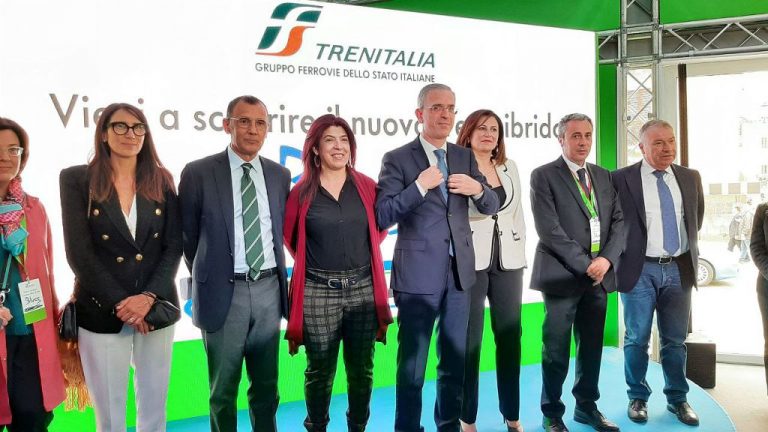 Presentati a Catania i nuovi treni ibridi Blues