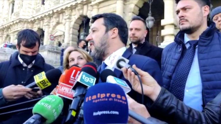 Salvini “Non è il momento di alzare le tasse ma di abbassarle”