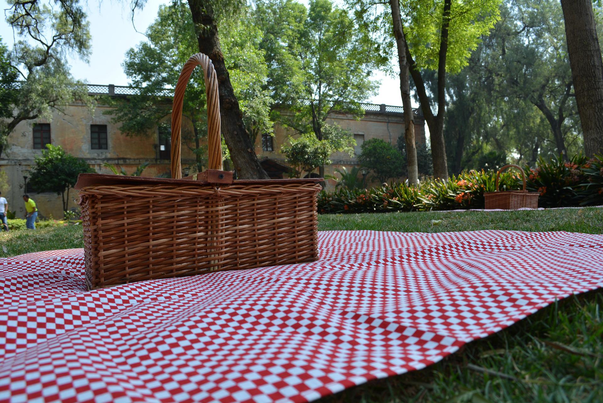 Pasquetta, tornano pic nic e gite fuori porta. Coldiretti: “Lasagne e grigliate i piatti più gettonati”
