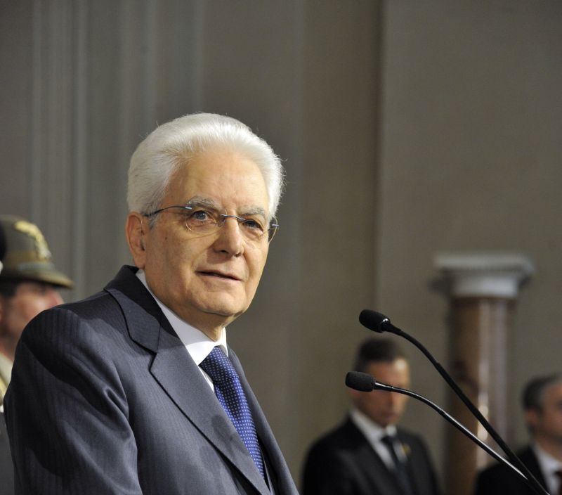 Esercito, Mattarella “Politica difesa Italia ha vocazione pace”