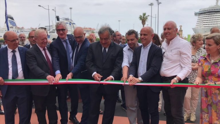 A Palermo La Rosa dei Venti  realizzata dai maestri artigiani