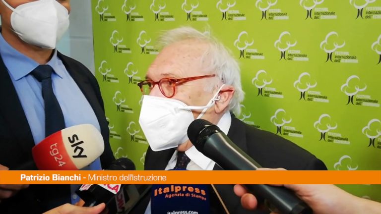 Bianchi “Tagli alla scuola? Lo scorso anno fatte 57mila assunzioni”