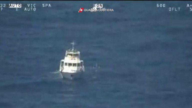 Rimorchiatore italiano affondato a largo della Puglia