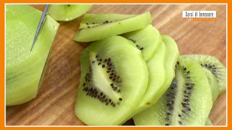 Sorsi di benessere – Una tisana all’anice con gustosa frutta fresca