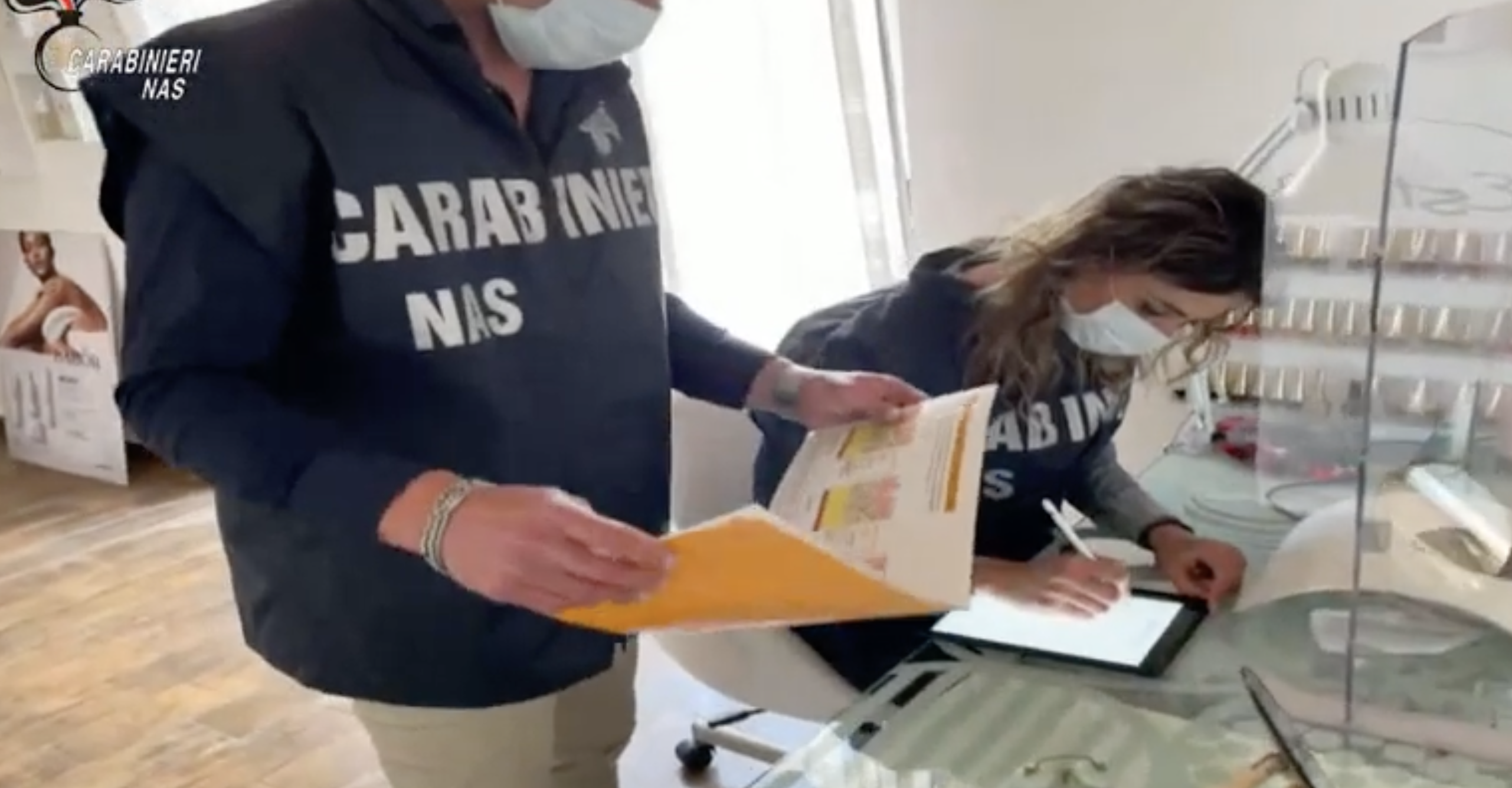 Chirurgia estetica, controlli dei Nas. Sequestro ad ambulatorio odontoiatrico trapanese. VIDEO