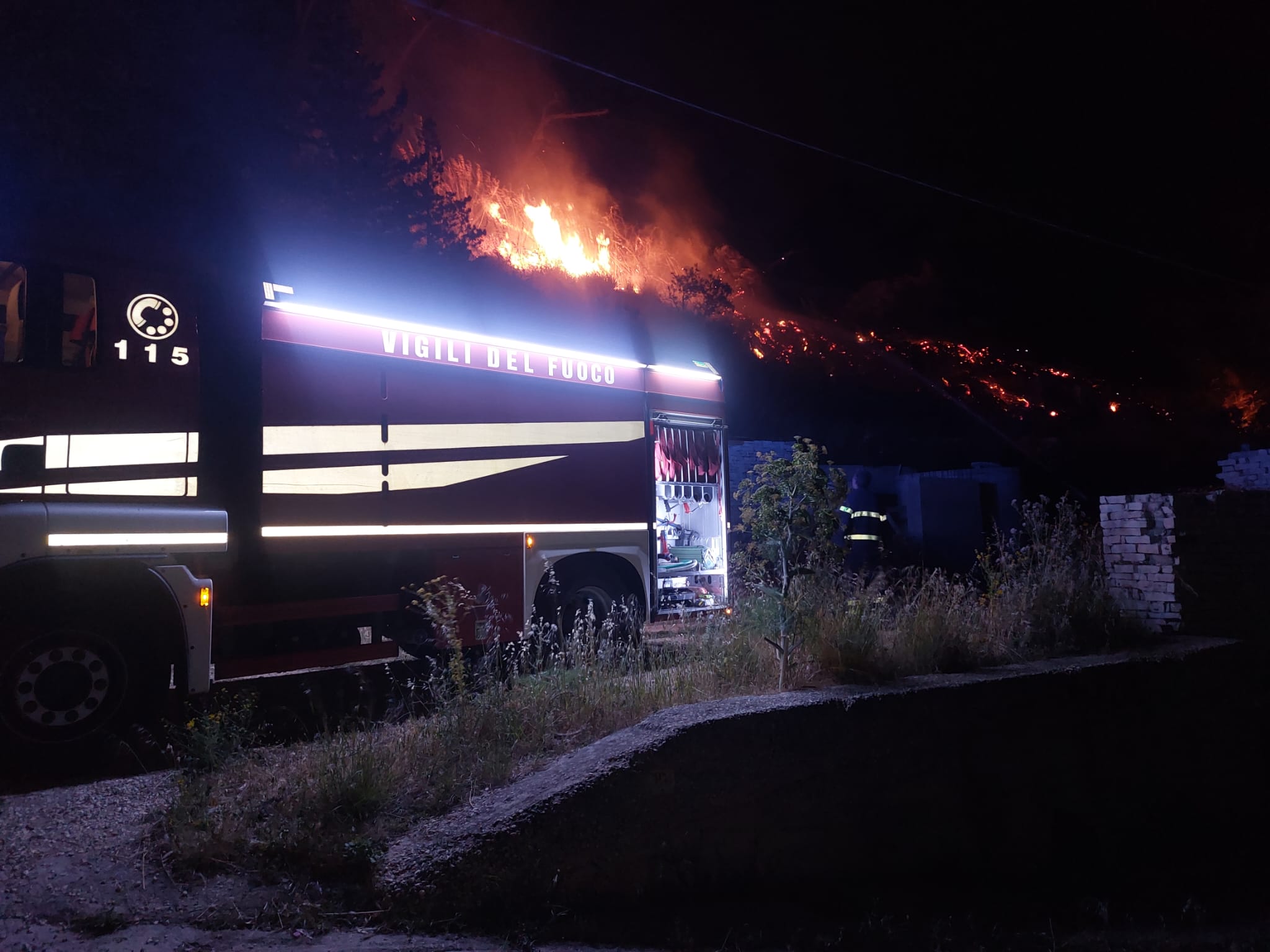 Villabuona e Venuti (PD): “Su incendi Musumeci fa propaganda”