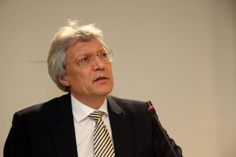 La Farnesina convoca ambasciatore russo, respinte accuse di amoralità
