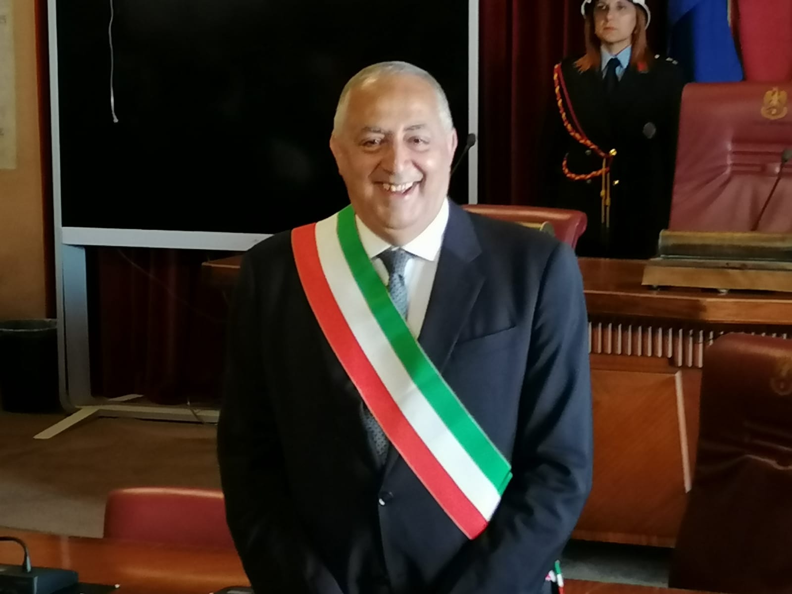 A Palermo inizia l’era Lagalla “Sindaco di tutti, Comune balcone per città”