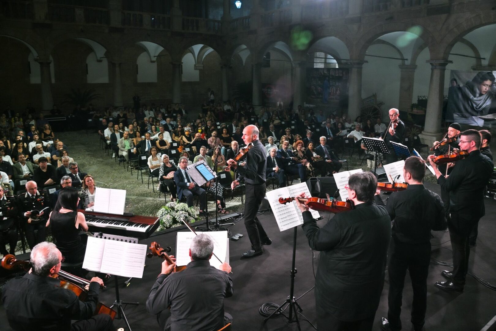 Standing ovation per Massimo Quarta e Marco Betta al Palazzo Reale di Palermo