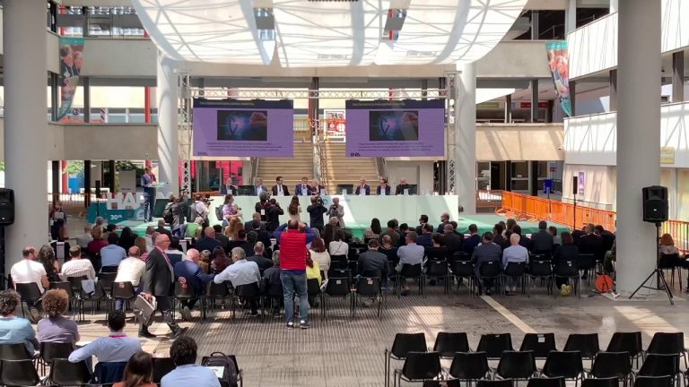 Giorgetti “Priorità ricollocare filiere produttive agricoltura”