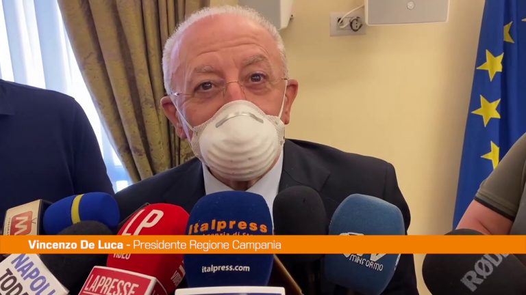 Referendum, De Luca “Demenziale. Andava gestito in maniera seria”