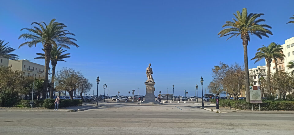 Trapani: parcheggi Piazza Vittorio, più abbonamenti per i lavoratori e ripristino di vecchi stalli