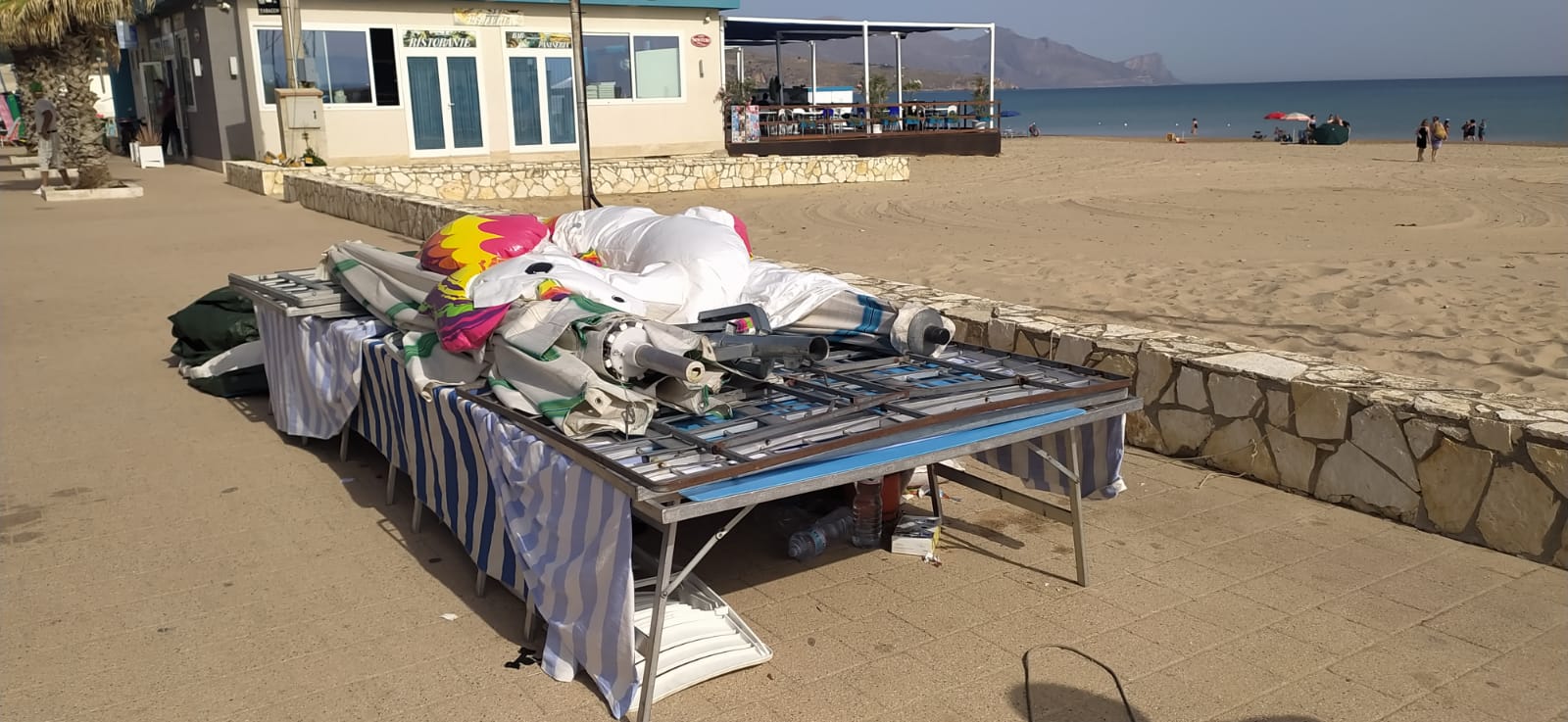 Castellammare: controlli e sanzioni contro l’abusivismo alla Playa