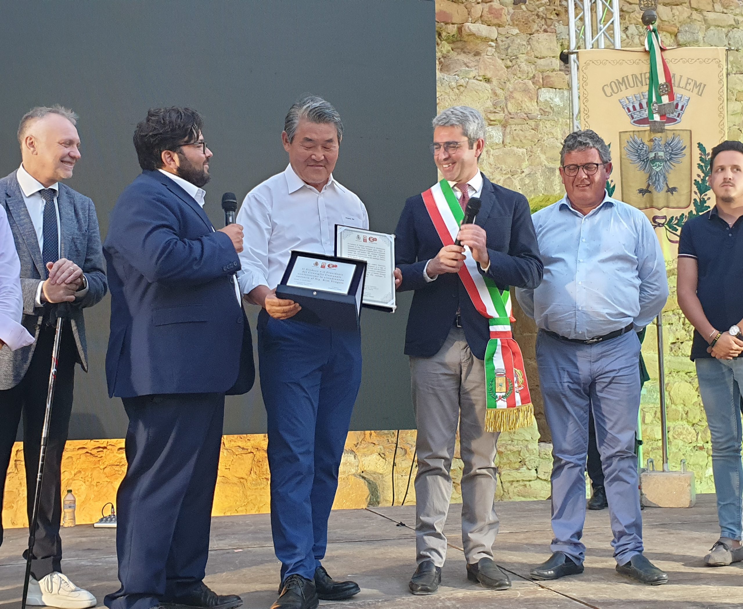 Salemi: conferita la cittadinanza onoraria al coreano Yongman Kim