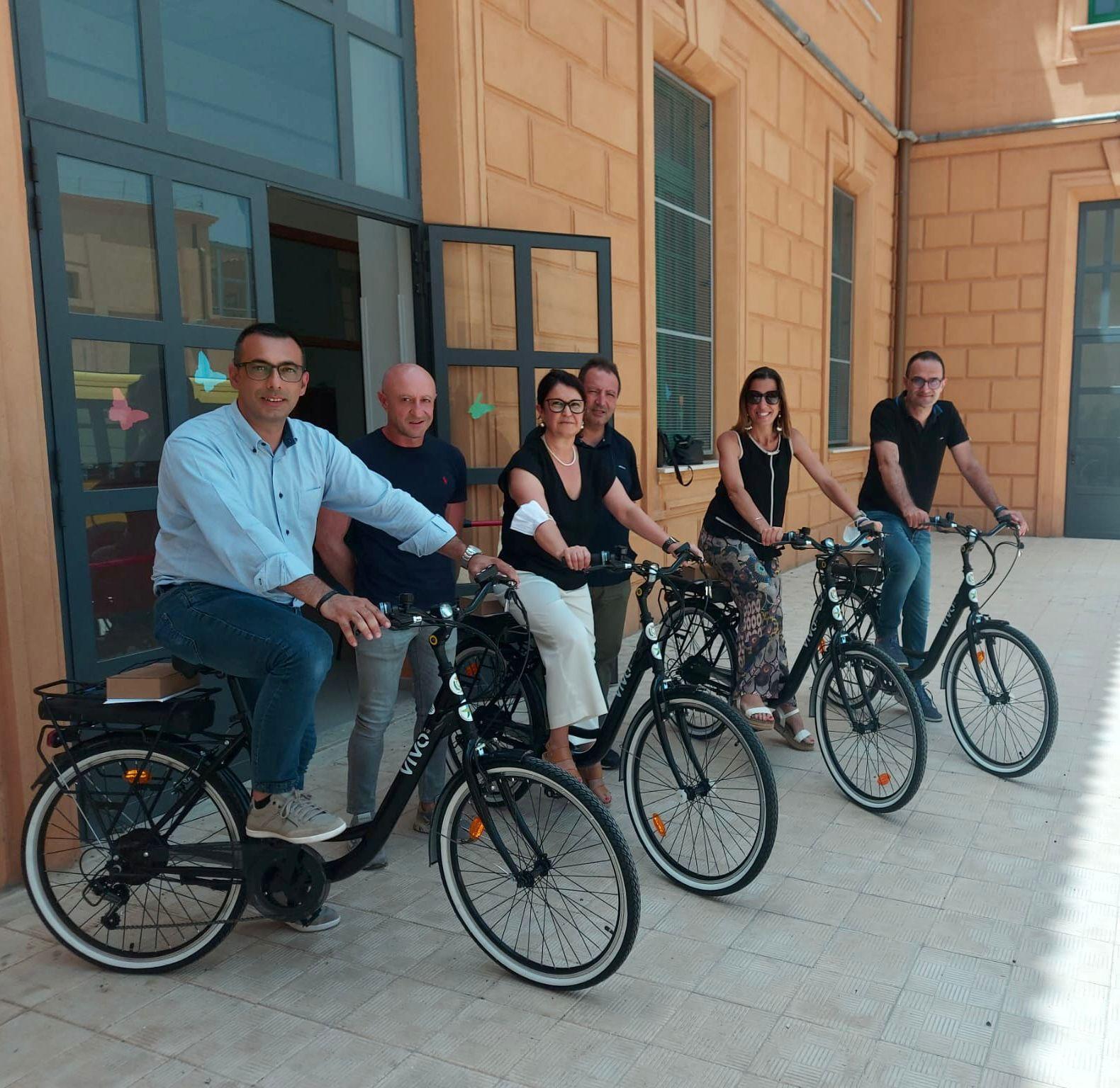 Paceco: il Comune consegna 15 biciclette al locale Istituto Comprensivo