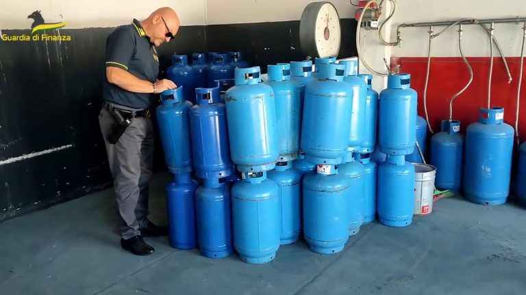 Truffe, Gdf scopre traffico bombole Gpl tra Sardegna-Lazio-Campania