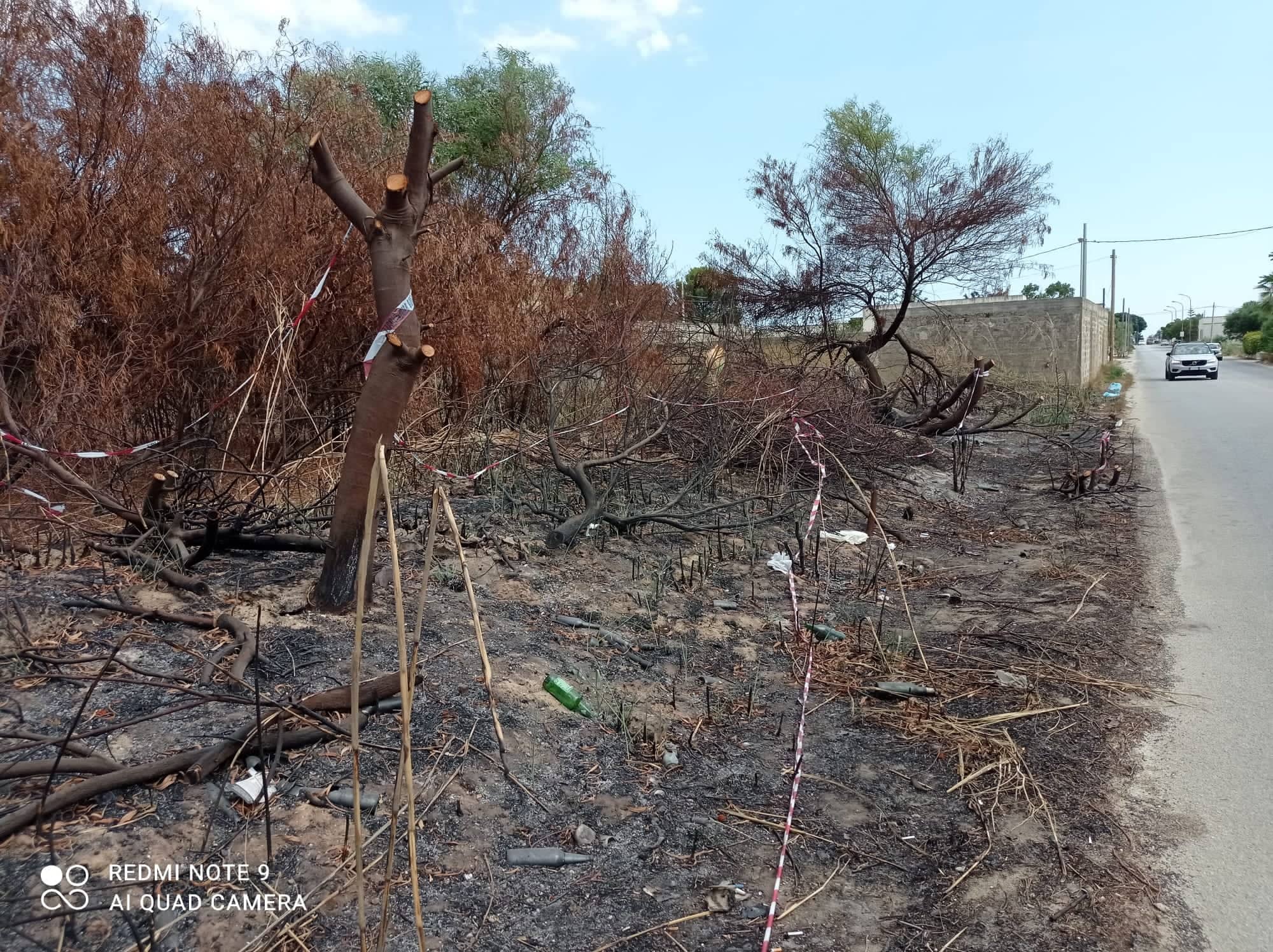 Campobello: abbandono e incendio di rifiuti, scattano le denunce