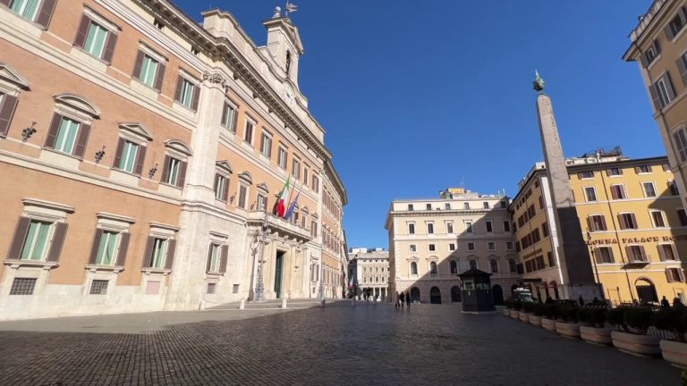 Il M5S non vota il decreto Aiuti, tensione nella maggioranza