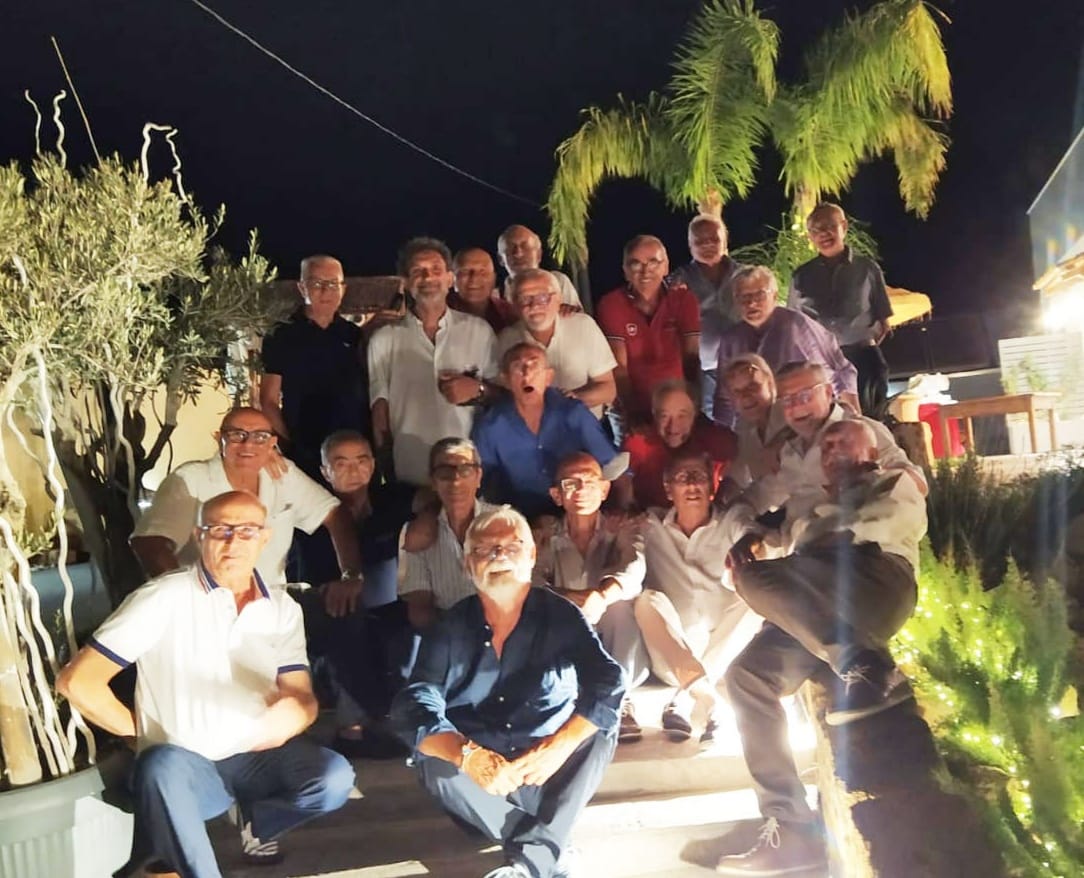 Marsala, si ritrovano a 50 anni del Diploma gli ex alunni del Commerciale