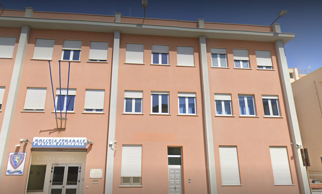 Agente morto sul terrazzo della Polstrada di Trapani, è stato un colpo di pistola