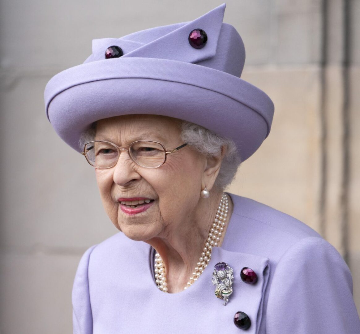 Uk, è morta la regina Elisabetta II