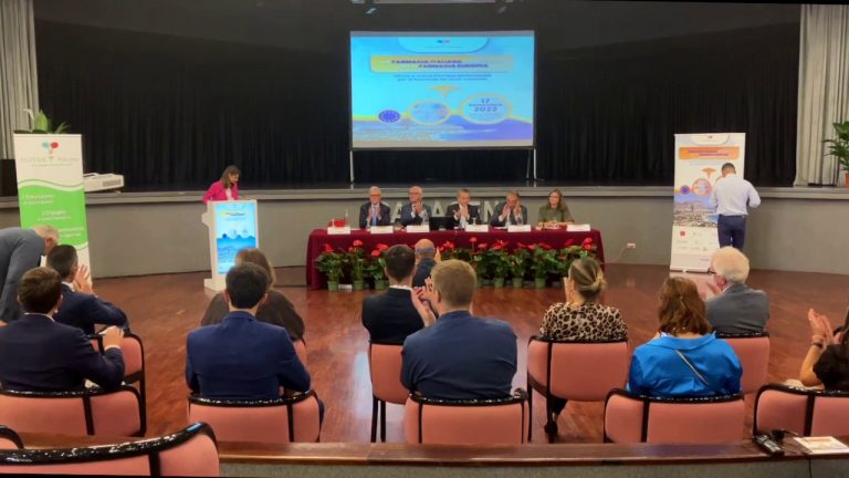 Più servizi in farmacia, Italia ed Europa a confronto