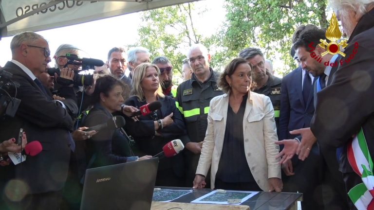 Maltempo nelle Marche,  sopralluogo Lamorgese nelle aree colpite