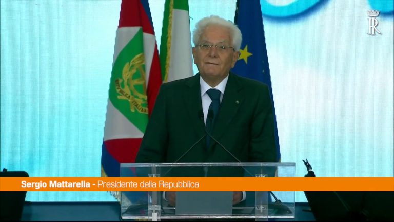 Scuola, Mattarella “Investire per un domani più solido”