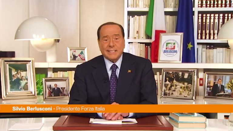 Berlusconi “Animali punto di riferimento affettivo per le famiglie”