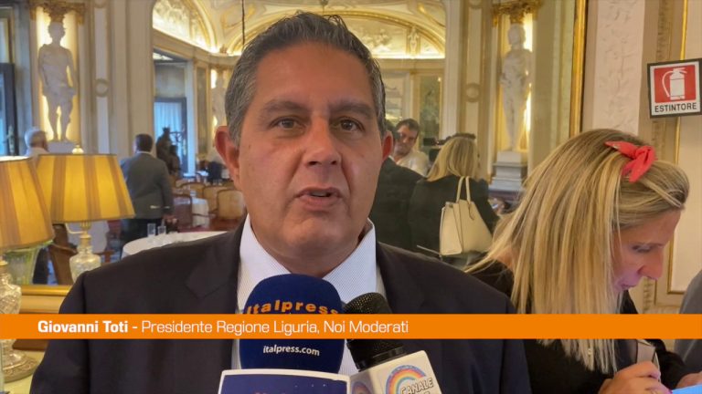 Toti “L’autonomia dovrebbero chiederla le Regioni del Sud”