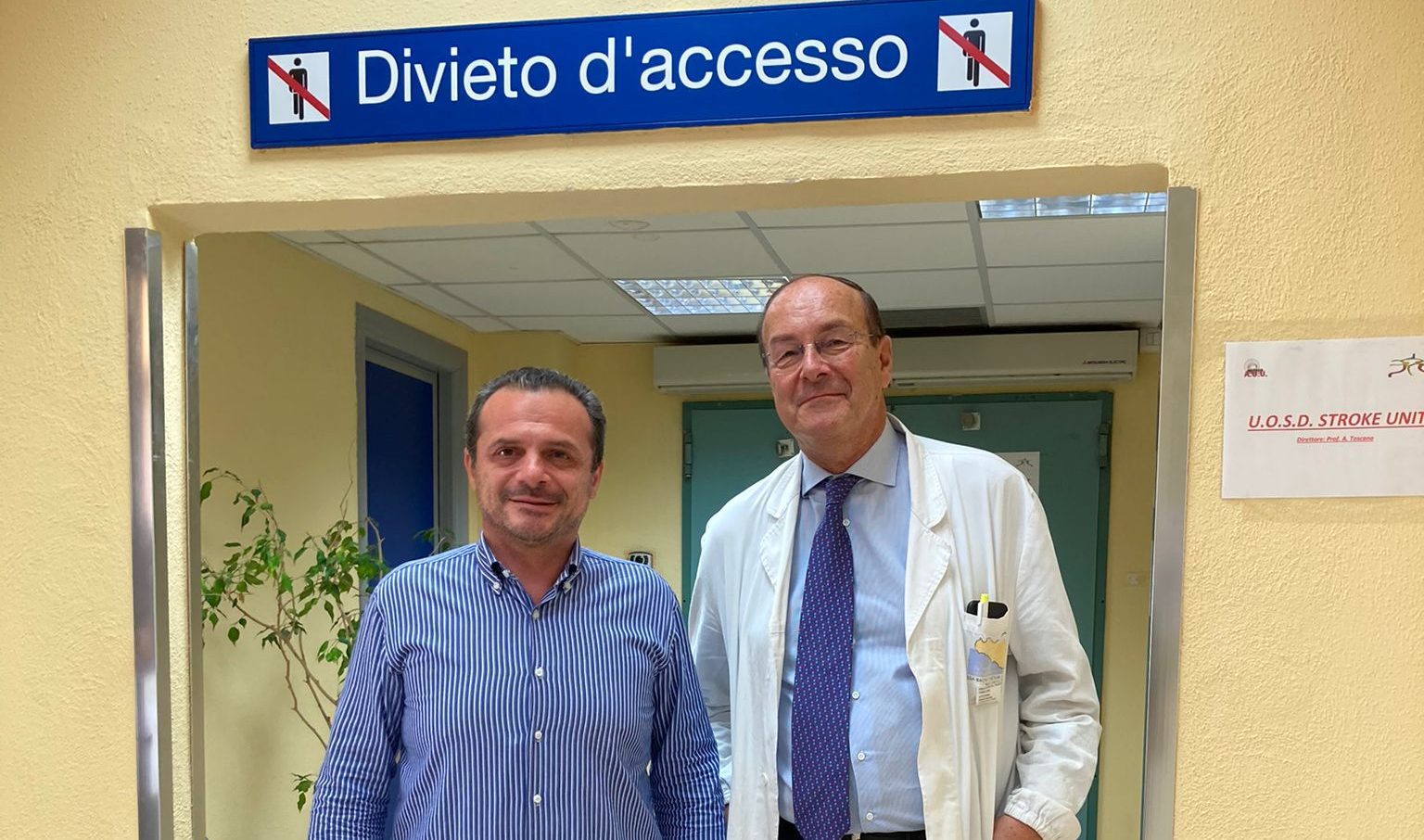 Cateno De Luca lascia l’ospedale. “Sono pronto a riprendere i progetti avviati”