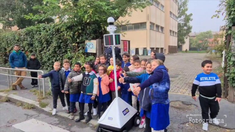Arriva IPA2X, il robot che ci aiuta ad attraversare la strada
