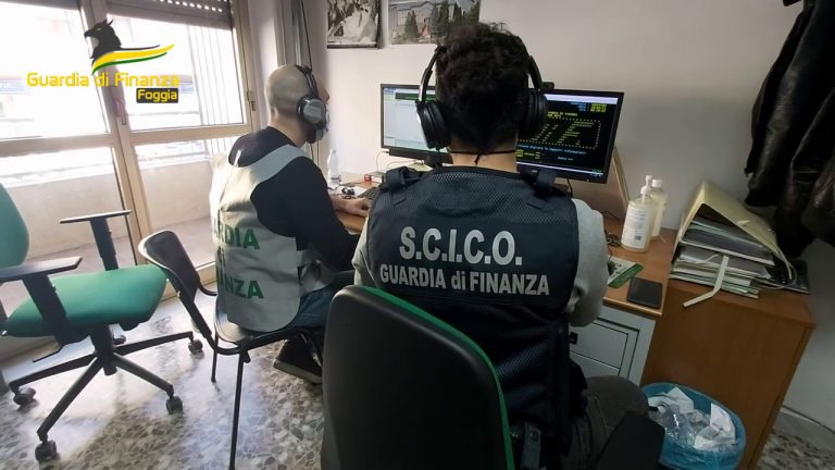 Estorsione, furto e ricettazione a Foggia, nove arresti