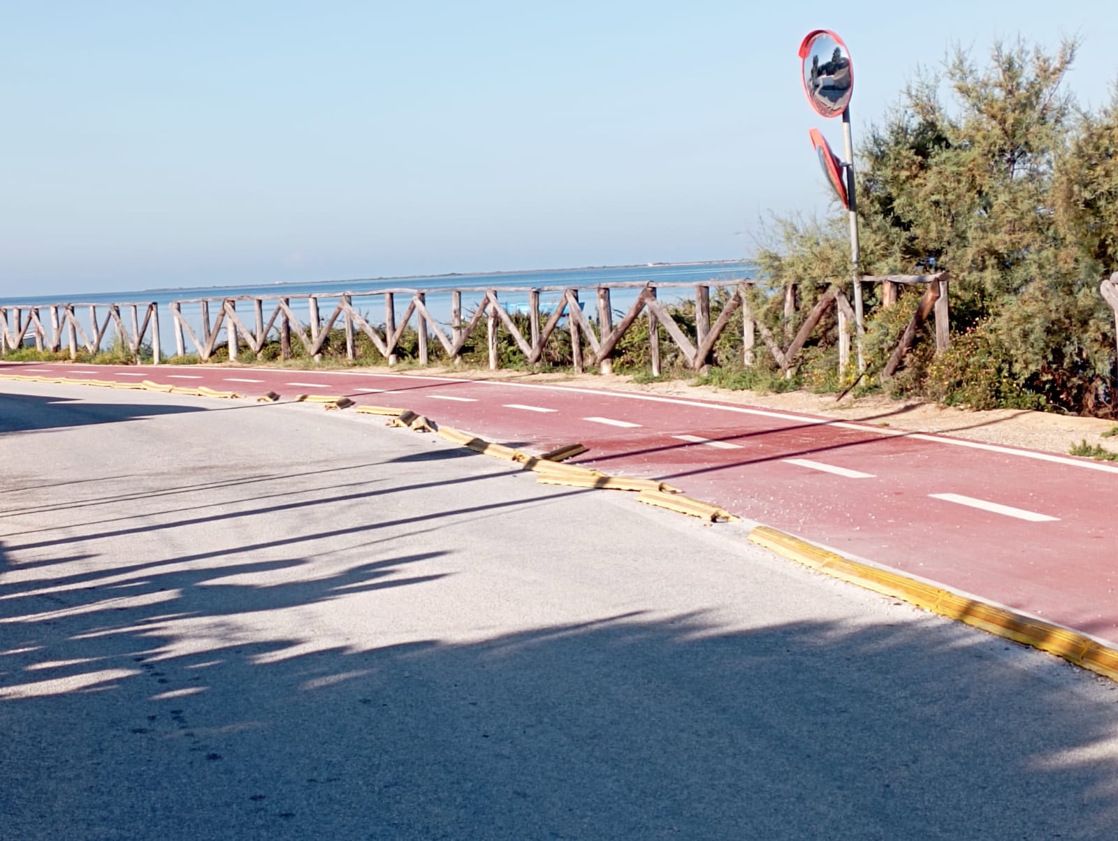 Marsala: Stagnone in mano a incivili, la pista perde pezzi