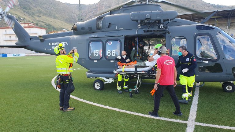 Due interventi in poche ore per il soccorso aereo di Trapani